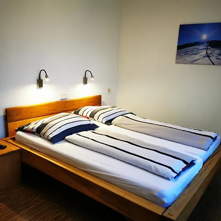 奥贝莫萨公寓 公寓 *